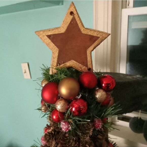 20" Natural Pine Cone (treated) Christmas Tree. CHRISTMAS ART. - Picture 8 of 11